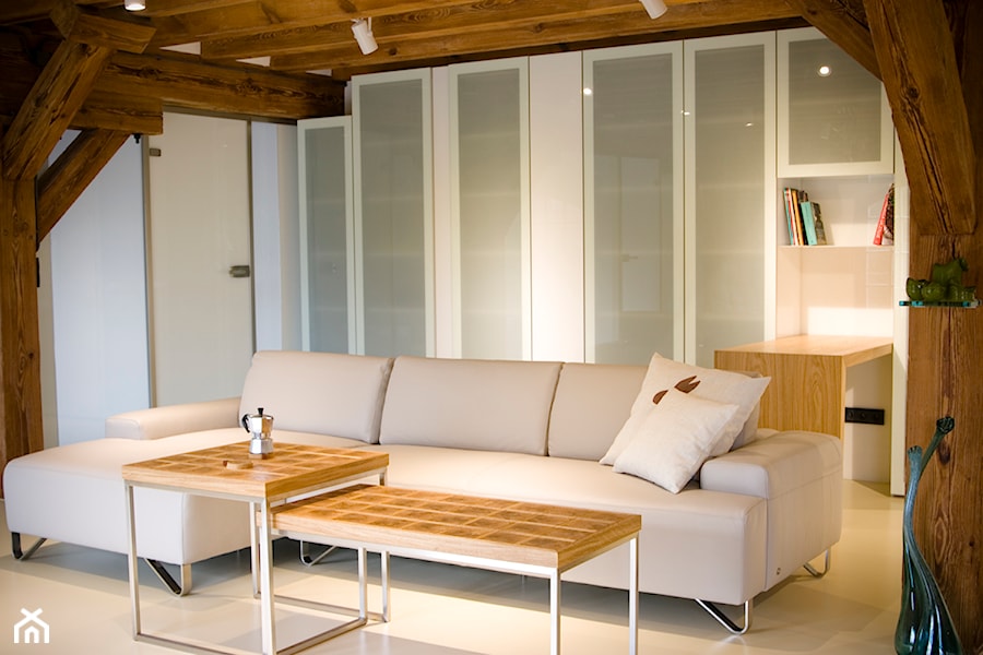 widok na salon- cześć wypoczynkowa - zdjęcie od Genius Loci Architekci