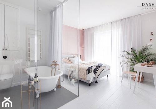 Mieszkanie na warszawskim Żoliborzu - Średnia beżowa szara sypialnia z łazienką, styl skandynawski - zdjęcie od Dash Interiors