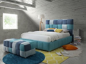 Mała szara sypialnia na poddaszu, styl nowoczesny - zdjęcie od SomProduct