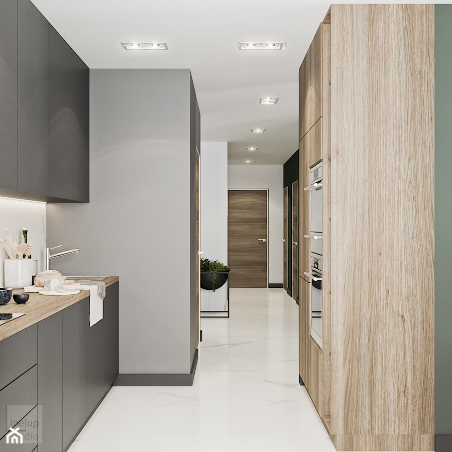 Minimal Green - Średnia otwarta biała szara z zabudowaną lodówką z nablatowym zlewozmywakiem kuchnia dwurzędowa z marmurową podłogą, styl minimalistyczny - zdjęcie od LINEUP STUDIO