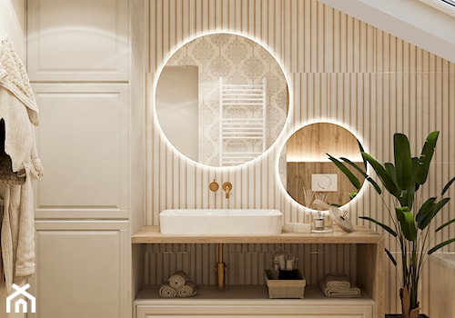 Neoklasyk Pod Krakowem - Mała na poddaszu z lustrem łazienka z oknem, styl tradycyjny - zdjęcie od LINEUP STUDIO