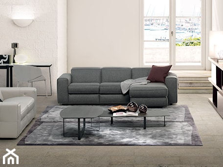 Aranżacje wnętrz - Salon: Sofa Brio Natuzzi Italia - NATUZZI SALON MEBLI WŁOSKICH . Przeglądaj, dodawaj i zapisuj najlepsze zdjęcia, pomysły i inspiracje designerskie. W bazie mamy już prawie milion fotografii!