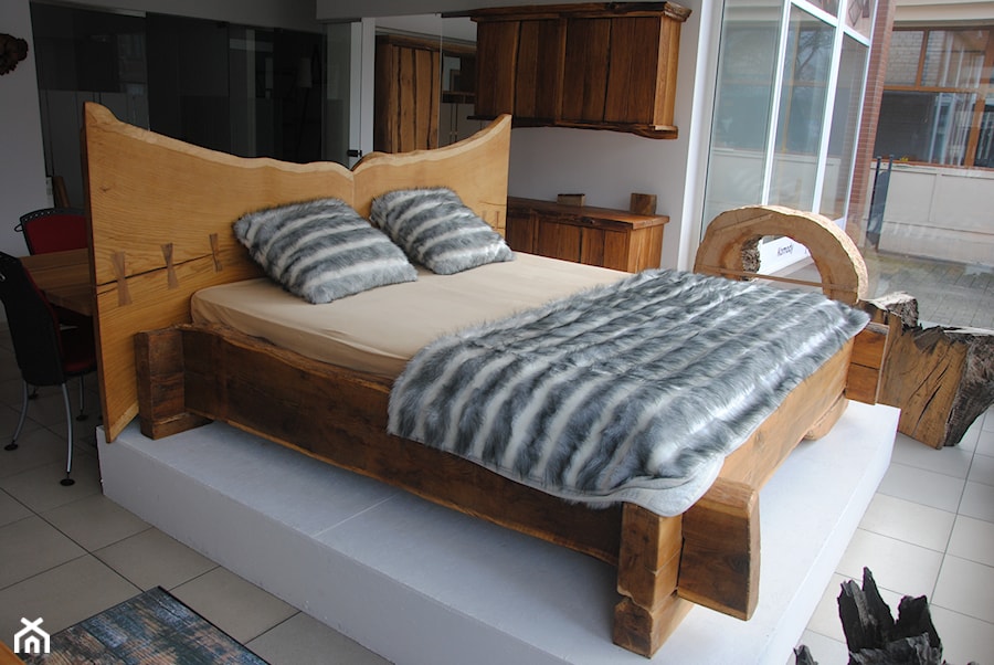 Łóżko BUTTERFLY - zdjęcie od KAMRO EUROPA HOLZ DESIGN