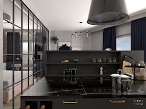 Industrialny Ursynów - Mała otwarta czarna z zabudowaną lodówką kuchnia jednorzędowa z oknem, styl industrialny - zdjęcie od MOOKA Studio