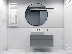 MIESZKANIE 41,5m2 - Średnia bez okna z lustrem z marmurową podłogą z punktowym oświetleniem łazienka, styl minimalistyczny - zdjęcie od UKOSY studio