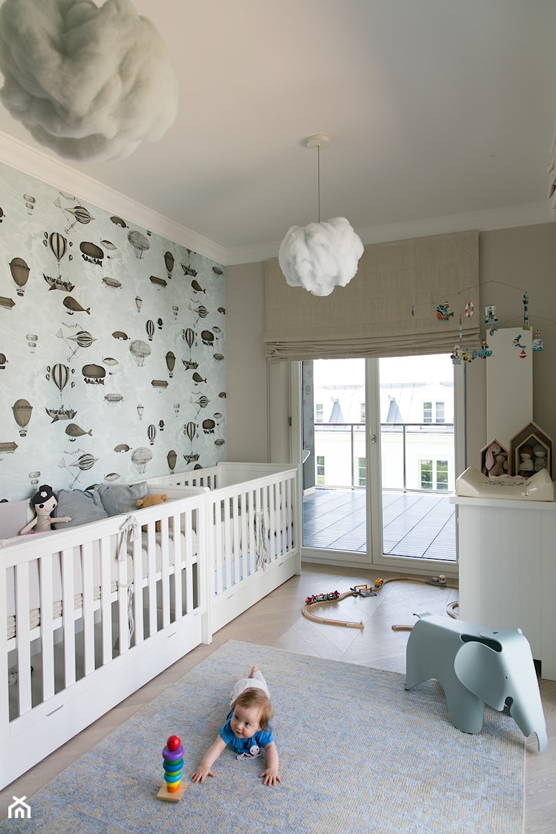 Duński design z francuską nutą, ul. Tamka w Warszawie - Średni szary pokój dziecka dla niemowlaka dla chłopca dla dziewczynki dla rodzeństwa - zdjęcie od zablocka_studio