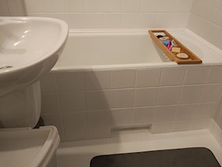 Renowacja łazienki w bloku, za 300 zł, w 3 dni
