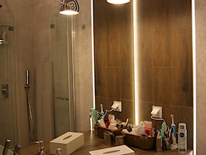 MIESZKANIE NA OS.PARYSKIM - Mała bez okna z lustrem łazienka, styl nowoczesny - zdjęcie od aCh studio