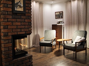 DOM W OSIELSKU - Średni biały salon, styl nowoczesny - zdjęcie od aCh studio