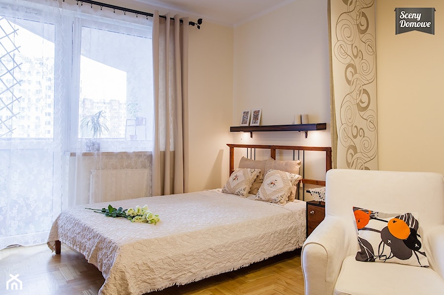 Sypialnia po - zdjęcie od Sceny Domowe - Home Staging w Małopolsce i na Śląsku