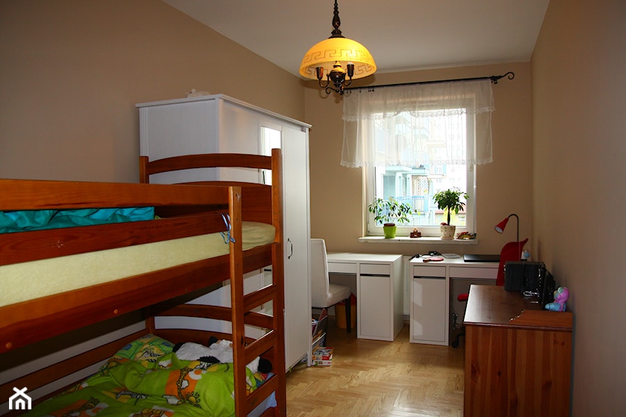 Pokój dzieci - przed - zdjęcie od Sceny Domowe - Home Staging w Małopolsce i na Śląsku
