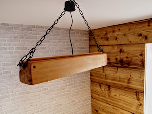 Lampa ze starej belki - zdjęcie od Pracownia Projektowa THOR