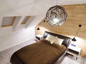 REALIZACJA NOWOCZESNY DOM - Średnia biała sypialnia na poddaszu, styl nowoczesny - zdjęcie od ABC Projektowo • projektowanie wnętrz