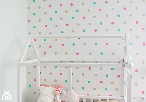 Projekt mieszkania o pow. 63 m2 w Świdnicy - Mały biały pokój dziecka dla dziecka dla chłopca dla dziewczynki, styl nowoczesny - zdjęcie od Natalia Klim-Matuszewska