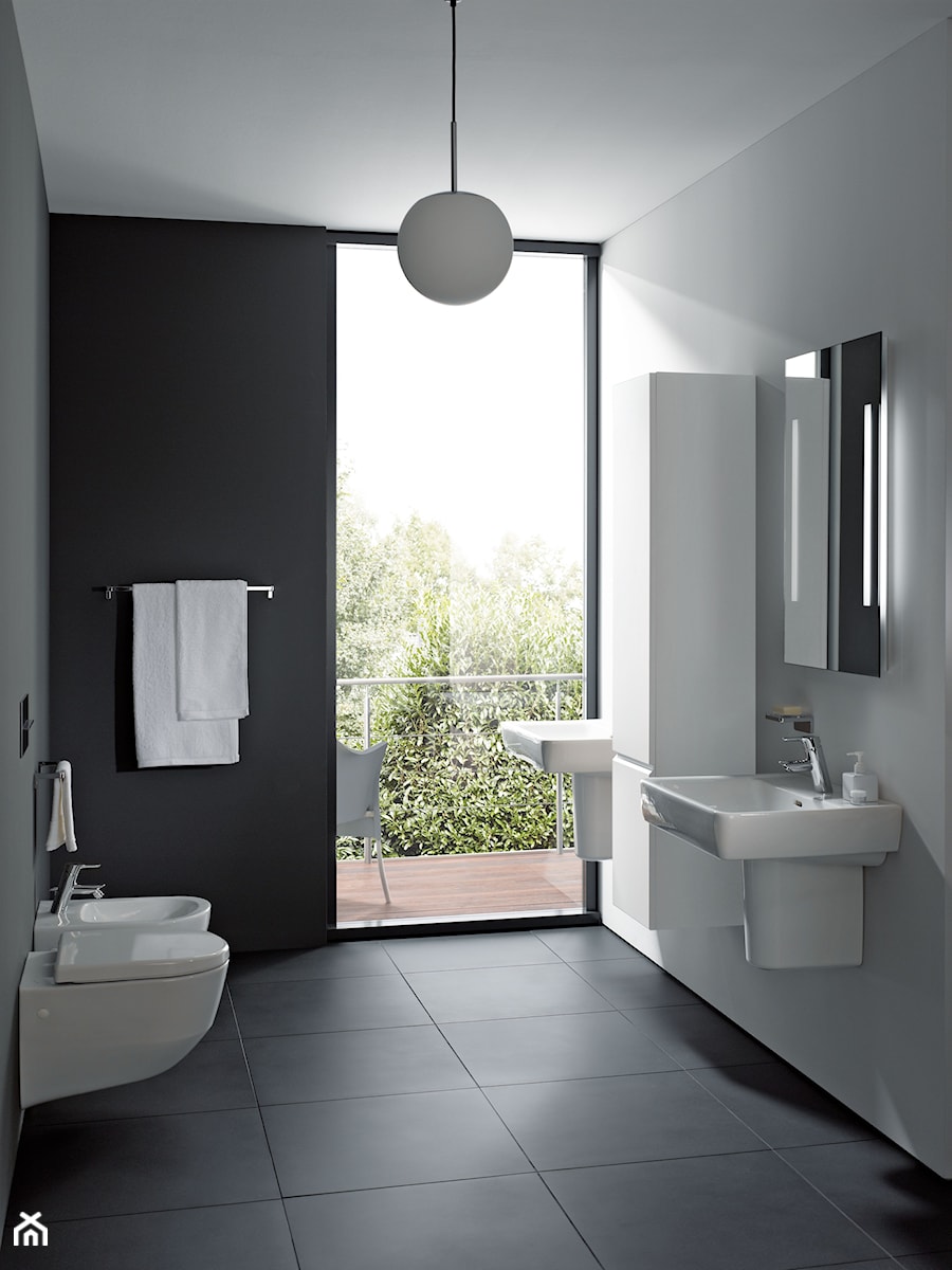 KOLEKCJA PRO - Średnia z dwoma umywalkami łazienka z oknem, styl minimalistyczny - zdjęcie od Laufen