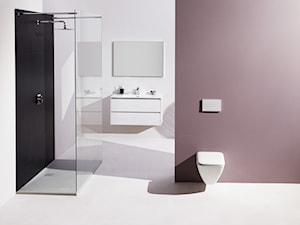 KOLEKCJA_PALACE_PRO BY LAUFEN - Średnia łazienka z oknem, styl minimalistyczny - zdjęcie od Laufen