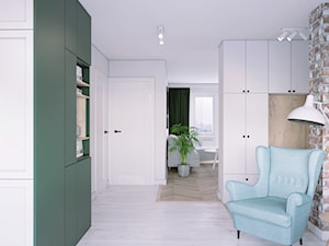 Mieszkanie w bloku z wielkiej płyty - Mały biały salon, styl skandynawski - zdjęcie od StudioDobryPomysł