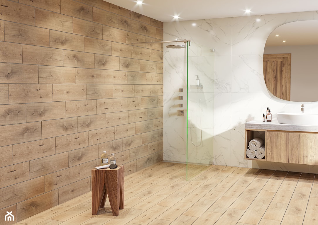 płytki drewnopodobne na podłodze i ścianie w łazience