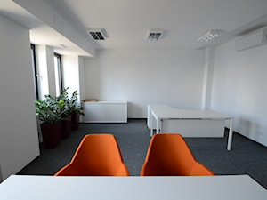 Adaptacja biur - Wnętrza publiczne, styl nowoczesny - zdjęcie od Lafhome