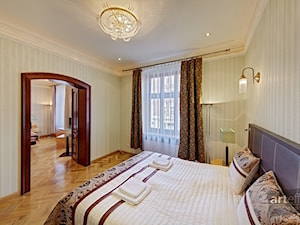 Stylowe mieszkanie na wynajem w Katowicach - Średnia szara sypialnia, styl vintage - zdjęcie od ART EFFECT Adam Miozga