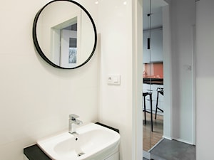 łazienka w kawalerce - zdjęcie od Zbroinska
