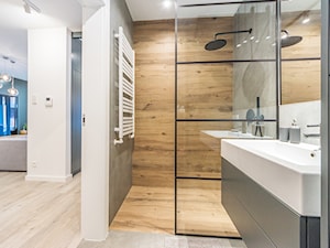 Grano Residnece - Średnia bez okna z lustrem z punktowym oświetleniem łazienka, styl industrialny - zdjęcie od Le-DESIGN