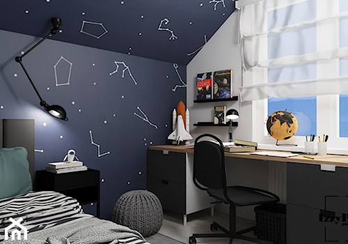 Kosmiczny pokój nastolatka - Mały biały czarny pokój dziecka dla nastolatka dla chłopca dla dziewczynki, styl nowoczesny - zdjęcie od IZZY PROJEKT