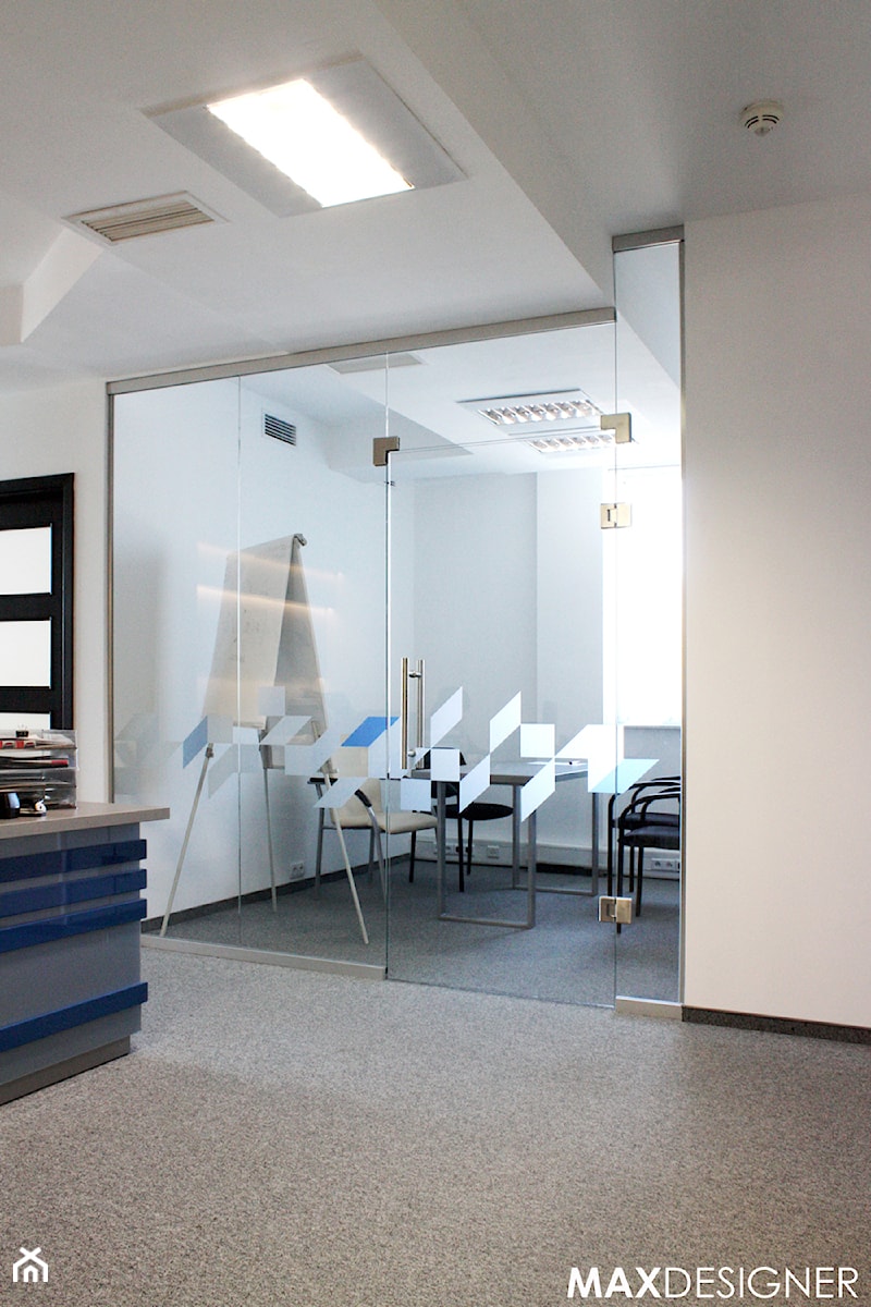 Projekt biura dla Innergo - Średnie białe biuro, styl nowoczesny - zdjęcie od MaxDesigner