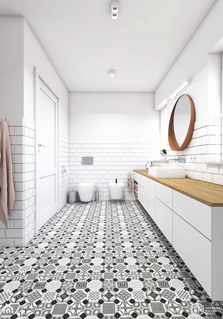 Czarno biała łazienka z odrobiną drewna - zdjęcie od ODROBINA KOLORU - Homebook