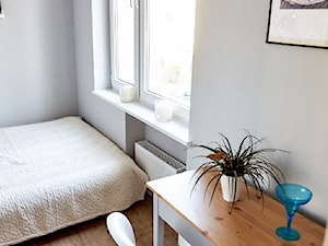 Jak z pokoju z kuchnią zrobiłam 2 pokoje. - Sypialnia, styl skandynawski - zdjęcie od alinakar@op.pl