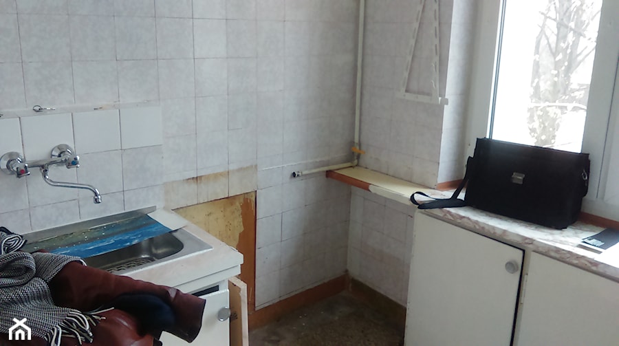 Jak z pokoju z kuchnią zrobiłam mieszkanie 2 pokojowe. - Kuchnia - zdjęcie od alinakar@op.pl