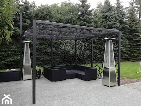 Aranżacje wnętrz - Ogród: Pergola - BioFire Technology. Przeglądaj, dodawaj i zapisuj najlepsze zdjęcia, pomysły i inspiracje designerskie. W bazie mamy już prawie milion fotografii!