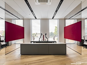 Projekt wnętrz biurowca firmy ATUT w Rakoniewicach - Biuro, styl minimalistyczny - zdjęcie od pracownia architektury i urbanistyki karolina groszek