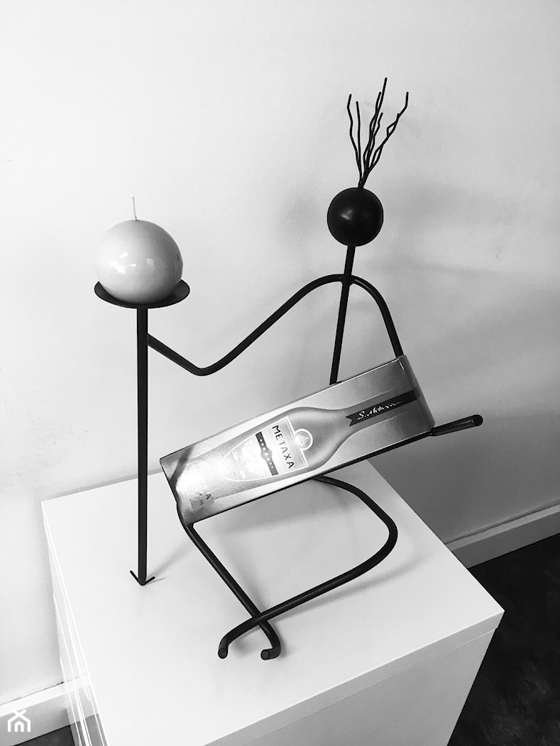 metalowy stojak ze świeczką - zdjęcie od MOTOMIND S.C. - Homebook