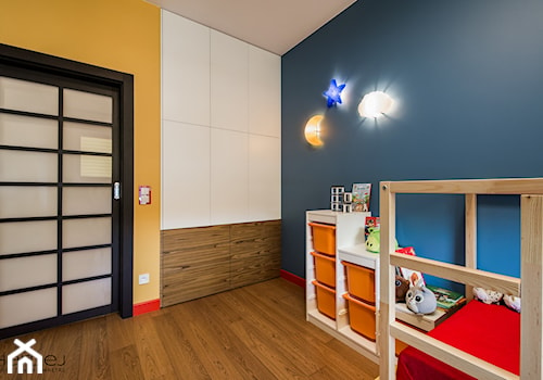 Ekonomiczny pokój dla dziecka - zdjęcie od Monika Hardej Architekt