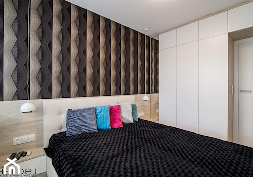CEGŁA I BETON - Mała czarna sypialnia, styl nowoczesny - zdjęcie od Monika Hardej Architekt
