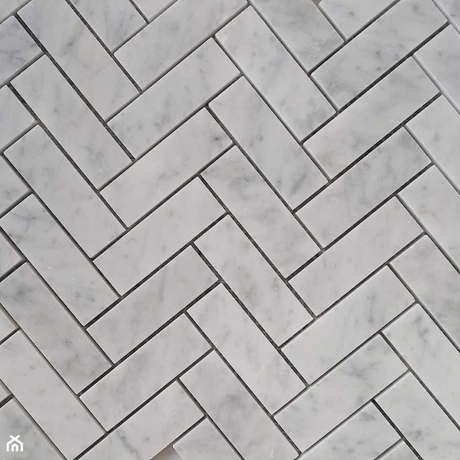 Jodełka Bianco Carrara - zdjęcie od Marbella Salon Kamienia