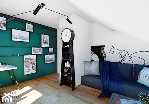 Pokój na poddaszu z zieloną ścianą - Średni biały zielony pokój dziecka dla nastolatka dla chłopca, styl nowoczesny - zdjęcie od Warsztat Zewnetrza Olga Pawlowska
