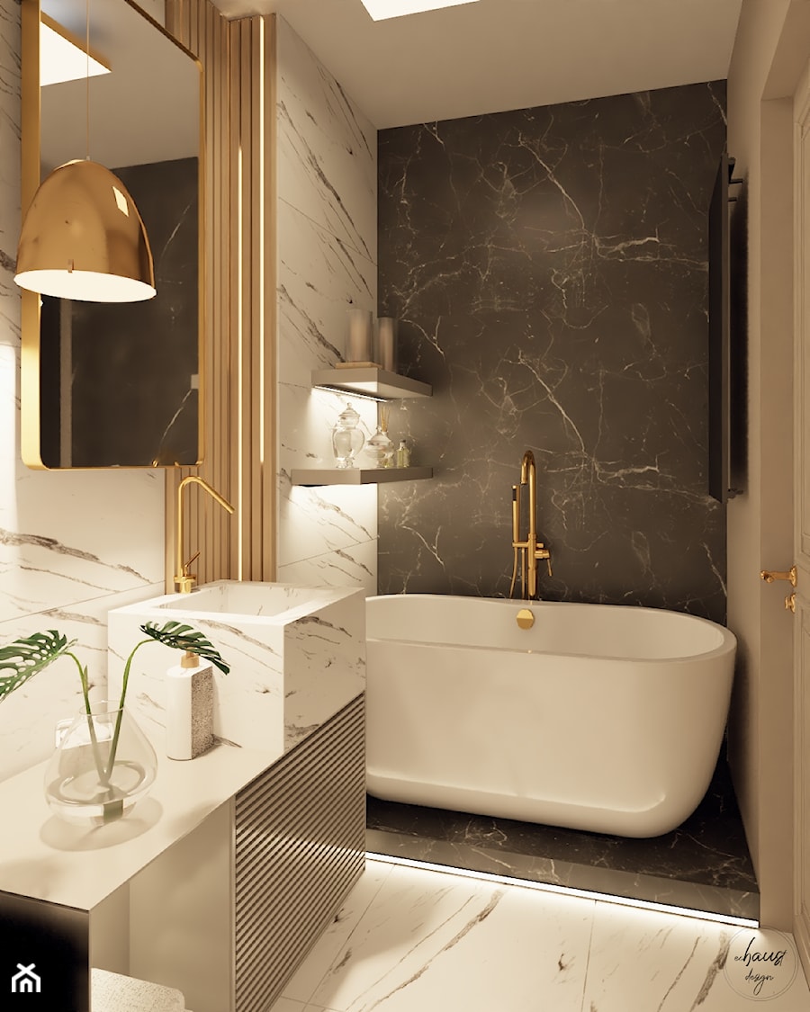 Łazienka w stylu nowoczesnym z płytkami imitującymi marmur i złotą armaturą - zdjęcie od Echaust Design - Studio Projektowania Wnętrz