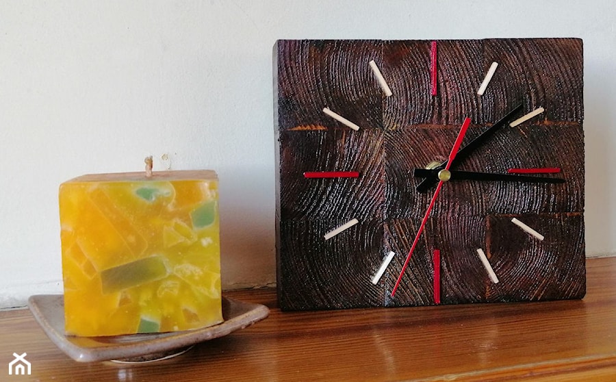 Zegar kostka mały - zdjęcie od Handmade by Marzena