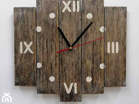 Aranżacje wnętrz - Salon: Zegar drewniany z desek mały - Handmade by Marzena. Przeglądaj, dodawaj i zapisuj najlepsze zdjęcia, pomysły i inspiracje designerskie. W bazie mamy już prawie milion fotografii!