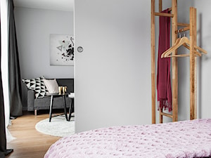 aparthotel Gdańsk Stare Miasto - Mała szara sypialnia, styl nowoczesny - zdjęcie od studiorr