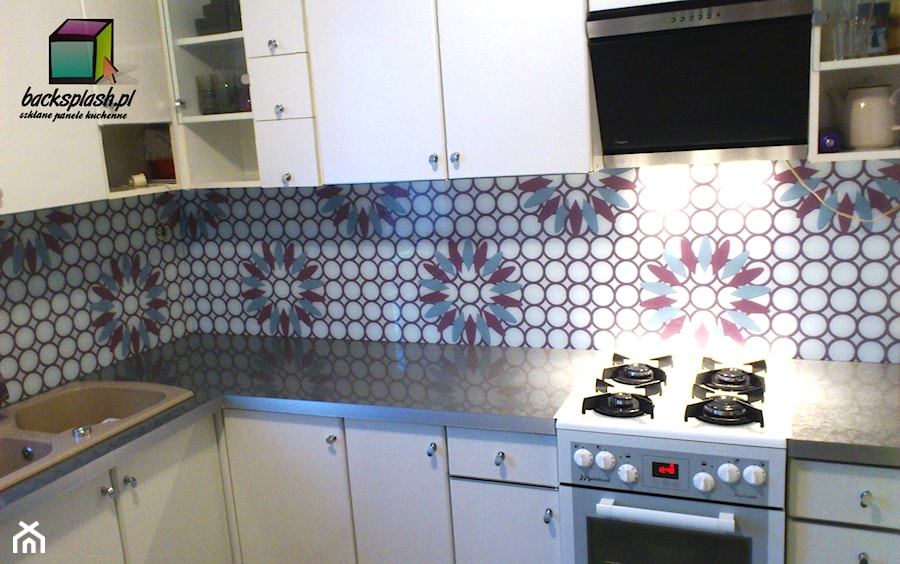 - zdjęcie od backsplash.pl