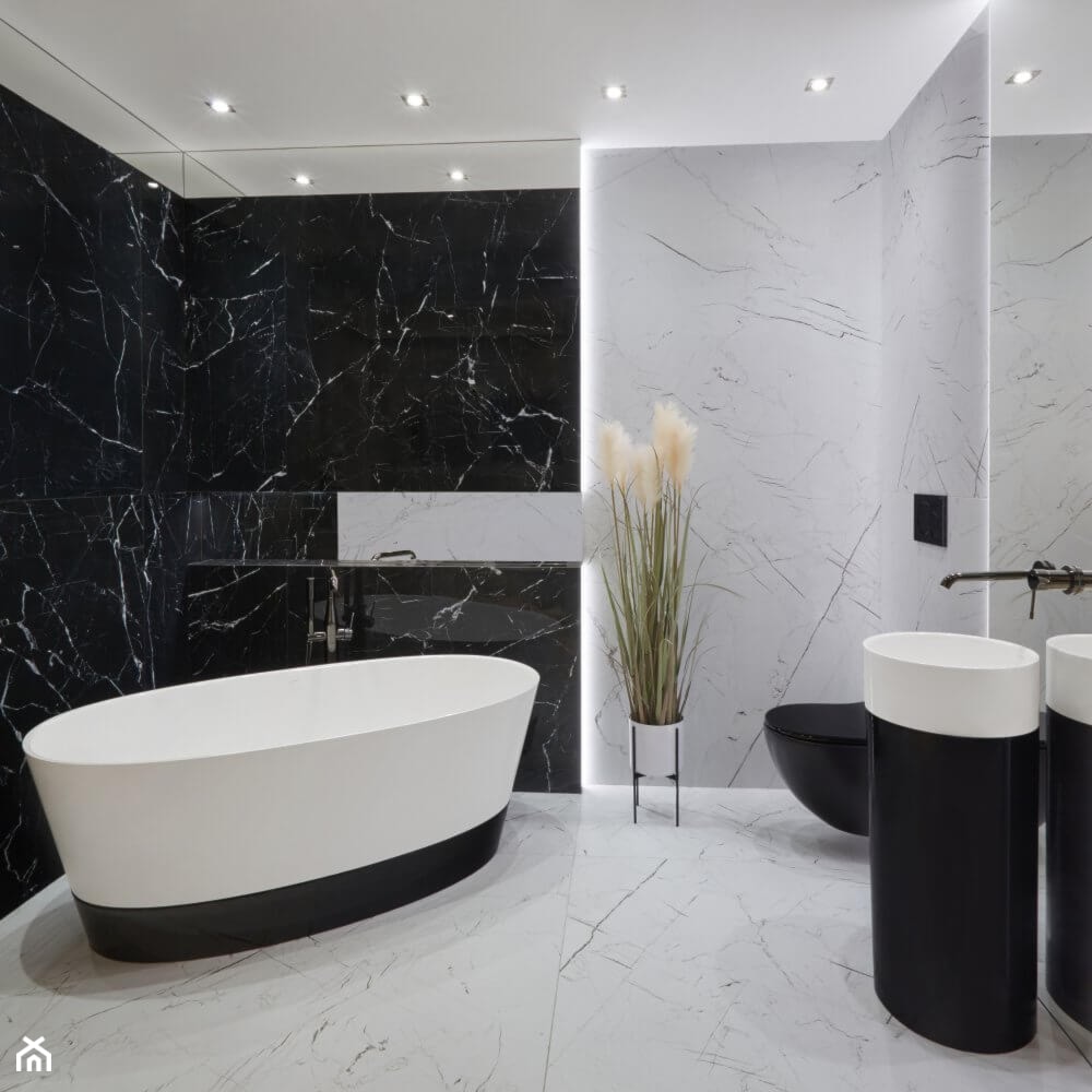 Czarno-biała łazienka - zdjęcie od Salon HOFF - Homebook