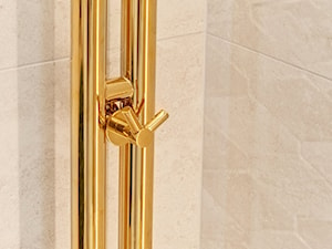 Beżowo złota łazienka - zdjęcie od Salon HOFF