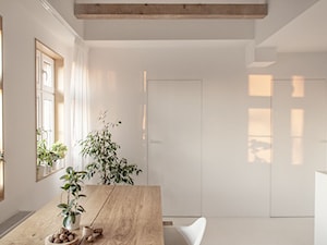 „Najpiękniejsze wnętrza z drzwiami DRE” - Kuchnia, styl minimalistyczny - zdjęcie od DRE