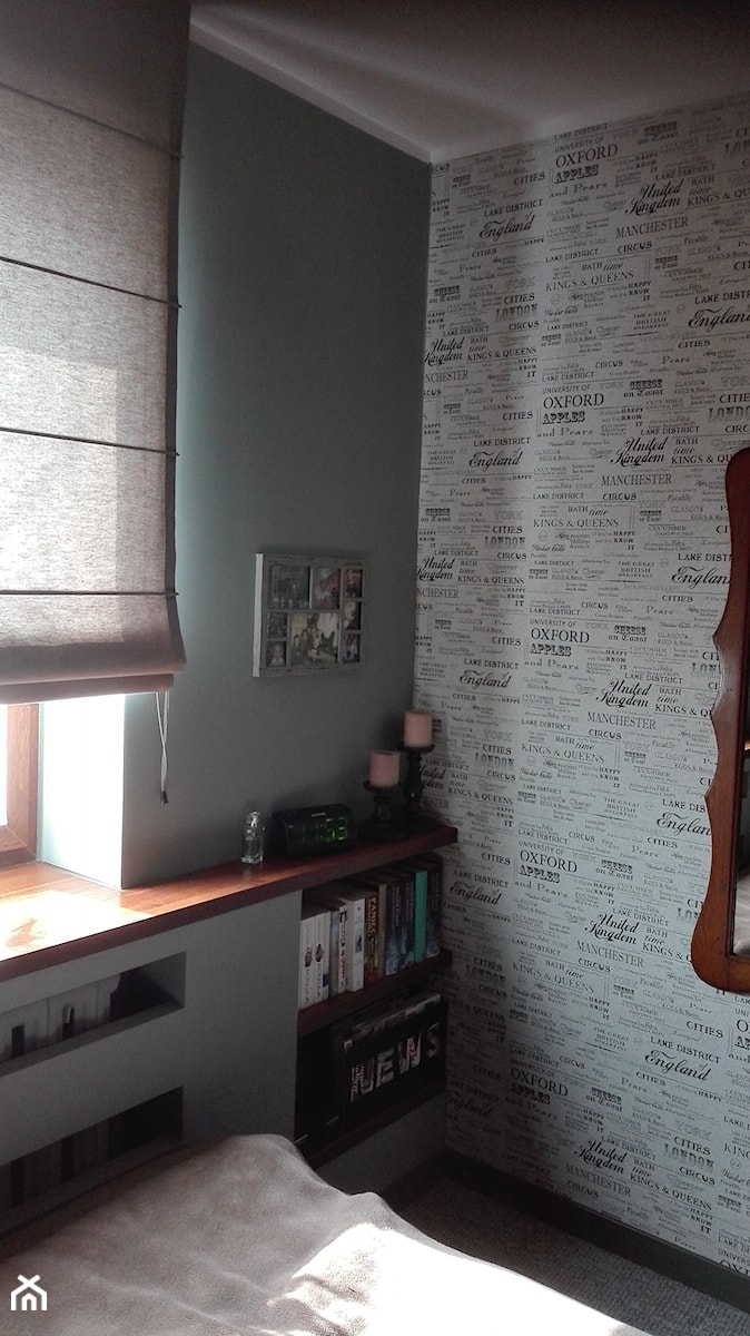 Mała sypialnia - Mała szara sypialnia, styl vintage - zdjęcie od nikita.lm
