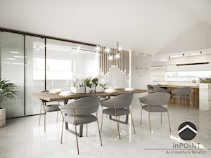 Z widokiem na las - Duża biała jadalnia w kuchni, styl glamour - zdjęcie od inPOINT Architektura Wnętrz