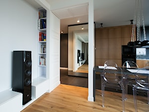 Mieszkanie dla młodej pary - Hol / przedpokój, styl nowoczesny - zdjęcie od Bracia Burawscy Architekci Sp. z o.o