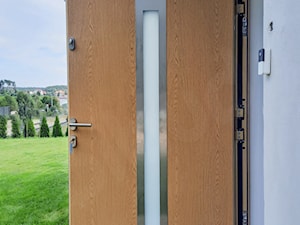Drzwi aluminiowe Wiśniowski Creo z przeszkleniem - zdjęcie od OLBUD OGRODZENIA BRAMY DRZWI I OKNA STRASZYN